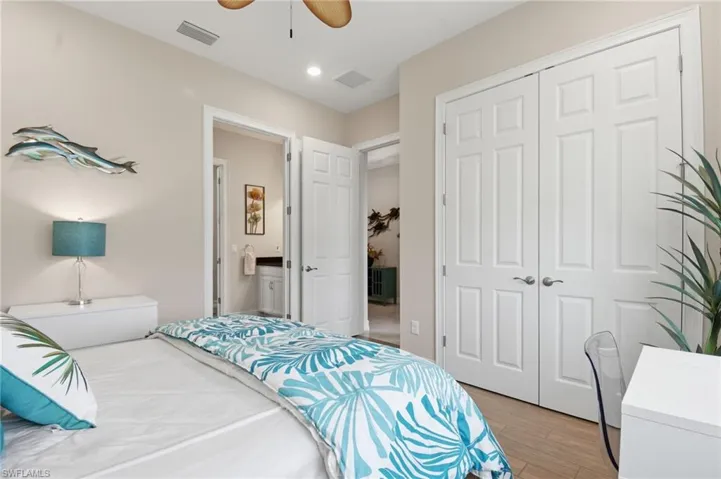 3653 Avenida Del Vera, North Fort Myers, Florida 33917