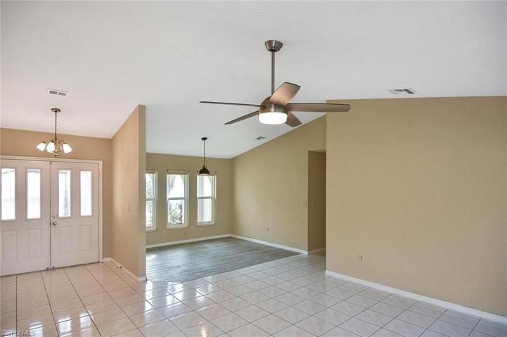 230 Salem AVE NW, PORT CHARLOTTE FL 33952