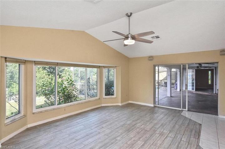 230 Salem AVE NW, PORT CHARLOTTE FL 33952