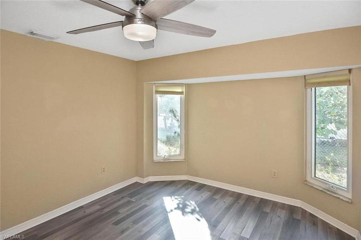 230 Salem AVE NW, PORT CHARLOTTE FL 33952