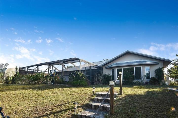 230 Salem AVE NW, PORT CHARLOTTE FL 33952