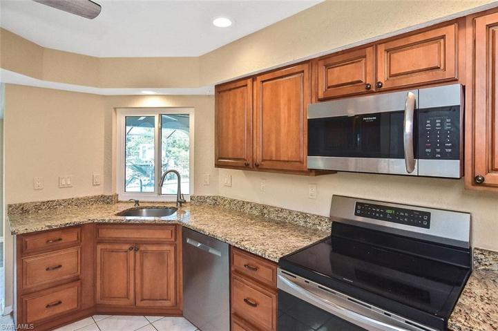 230 Salem AVE NW, PORT CHARLOTTE FL 33952