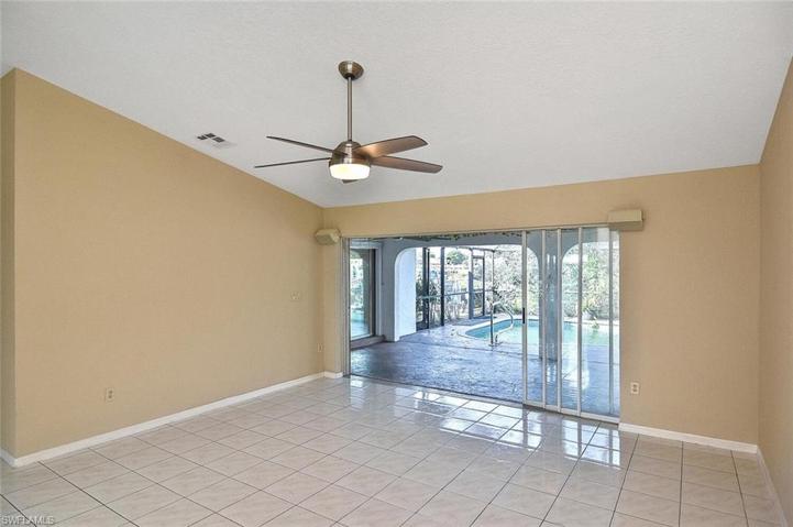 230 Salem AVE NW, PORT CHARLOTTE FL 33952