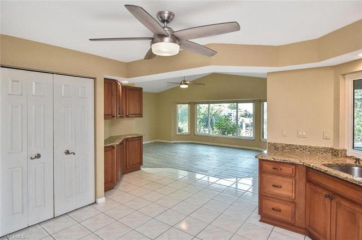 230 Salem AVE NW, PORT CHARLOTTE FL 33952