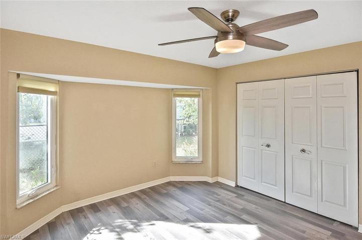 230 Salem AVE NW, PORT CHARLOTTE FL 33952