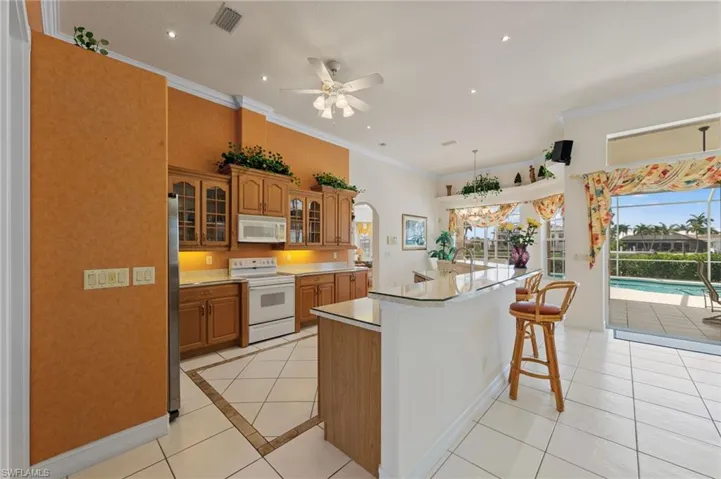 2008 Palaco Grande Pkwy, Cape Coral, Florida 33904