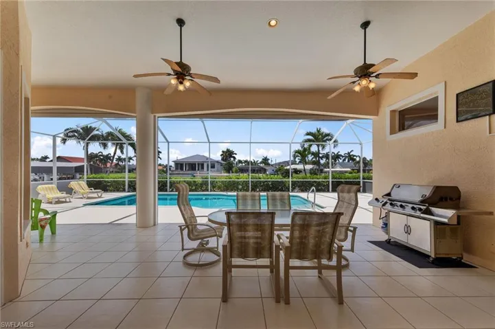 2008 Palaco Grande Pkwy, Cape Coral, Florida 33904
