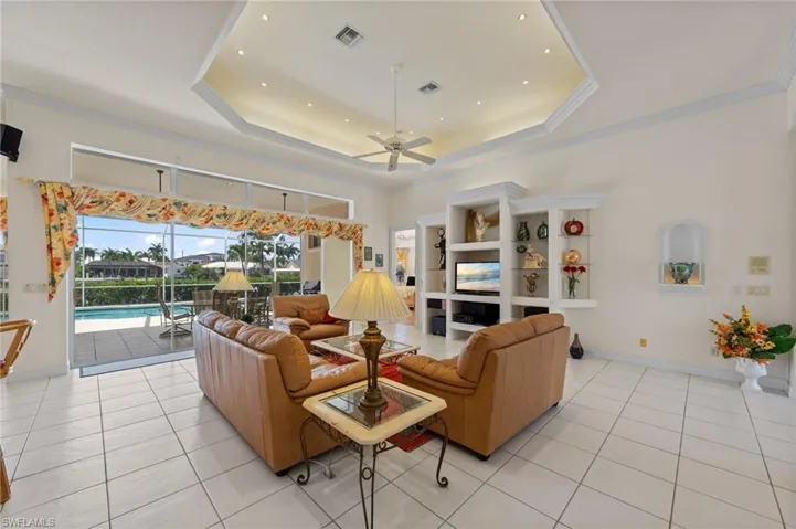 2008 Palaco Grande Pkwy, Cape Coral, Florida 33904