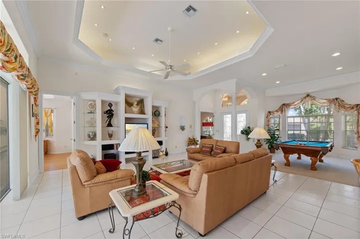 2008 Palaco Grande Pkwy, Cape Coral, Florida 33904