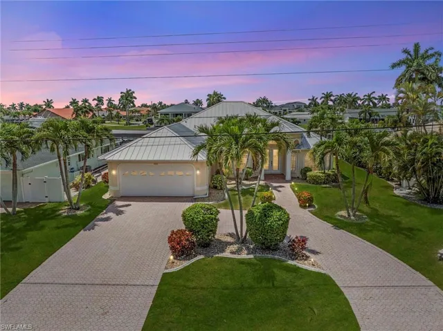 2008 Palaco Grande Pkwy, Cape Coral, Florida 33904