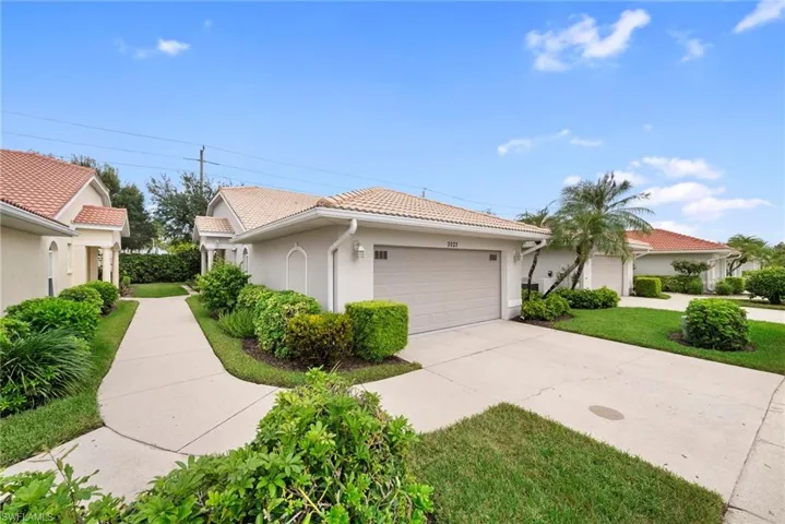 7021 Lone Oak Blvd, Naples, Florida 34109