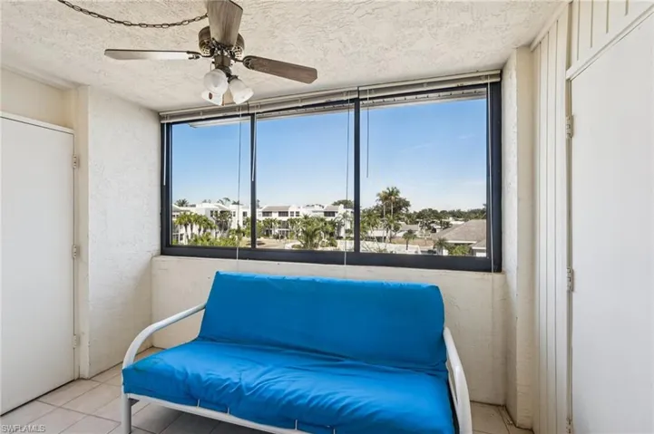 5959  Winkler  RD, Fort Myers, FL 33919