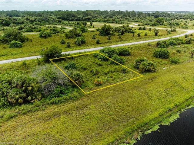 812  Berkshire  DR, LABELLE, FL 33935
