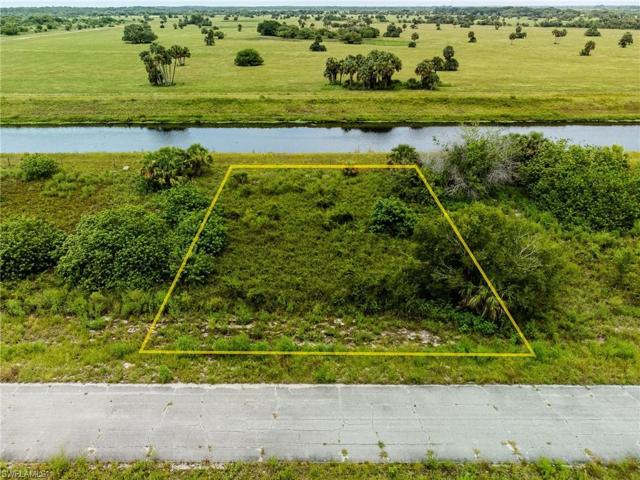 812  Berkshire  DR, LABELLE, FL 33935