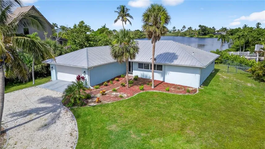 1377 Sand Castle Rd, Sanibel, Florida 33957