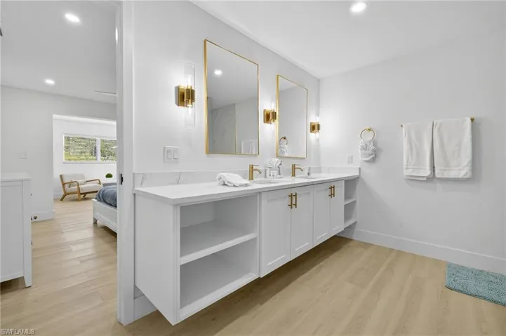 1377 Sand Castle Rd, Sanibel, Florida 33957
