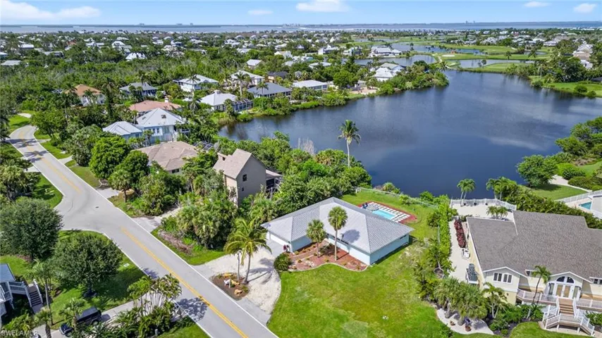 1377 Sand Castle Rd, Sanibel, Florida 33957