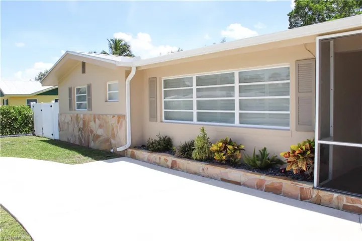 1406  Argyle  DR, Fort Myers, FL 33919