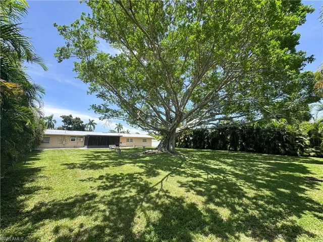 1406  Argyle  DR, Fort Myers, FL 33919