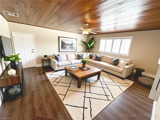 1406  Argyle  DR, Fort Myers, FL 33919