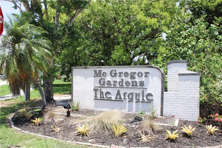 1406  Argyle  DR, Fort Myers, FL 33919
