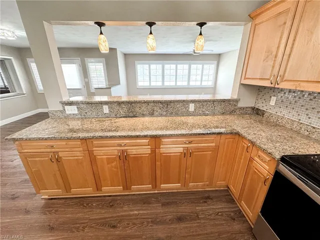1406  Argyle  DR, Fort Myers, FL 33919