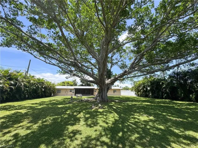 1406  Argyle  DR, Fort Myers, FL 33919