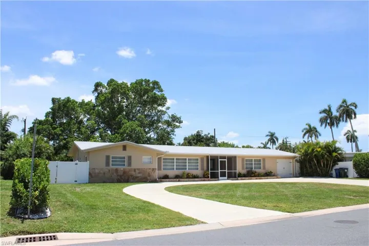 1406  Argyle  DR, Fort Myers, FL 33919