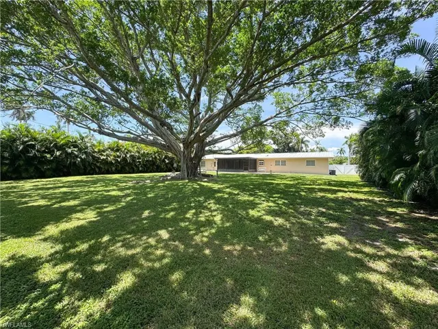 1406  Argyle  DR, Fort Myers, FL 33919