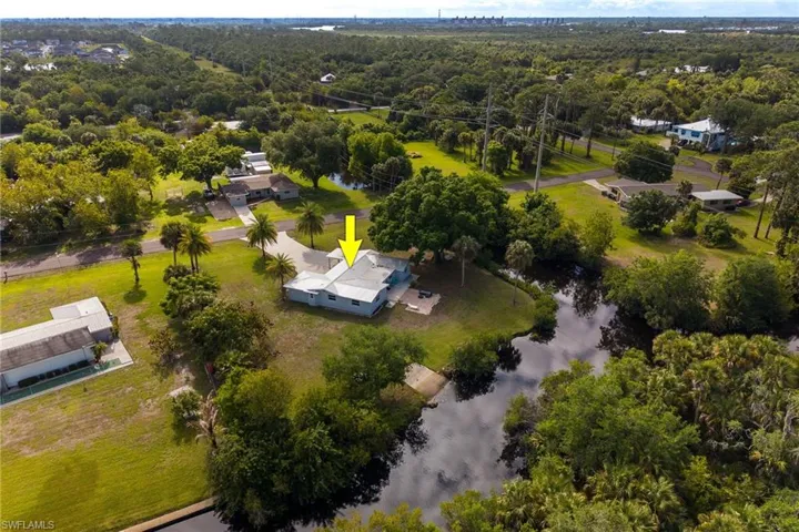 17041 E Lake Dr, North Fort Myers, Florida 33917