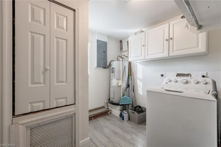 17041 E Lake Dr, North Fort Myers, Florida 33917