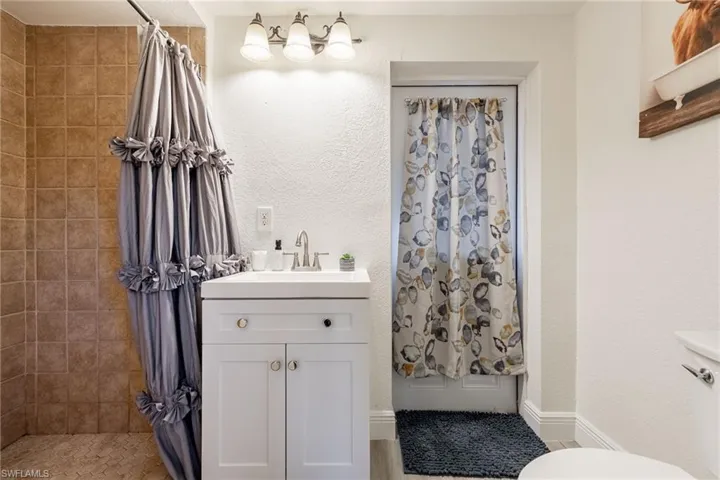 17041 E Lake Dr, North Fort Myers, Florida 33917