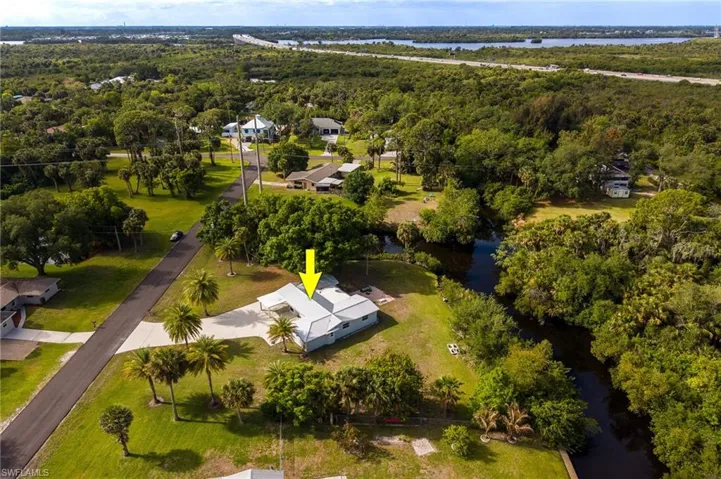 17041 E Lake Dr, North Fort Myers, Florida 33917