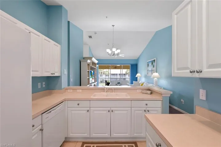 4970 Deerfield Way F202, Naples, Florida 34110
