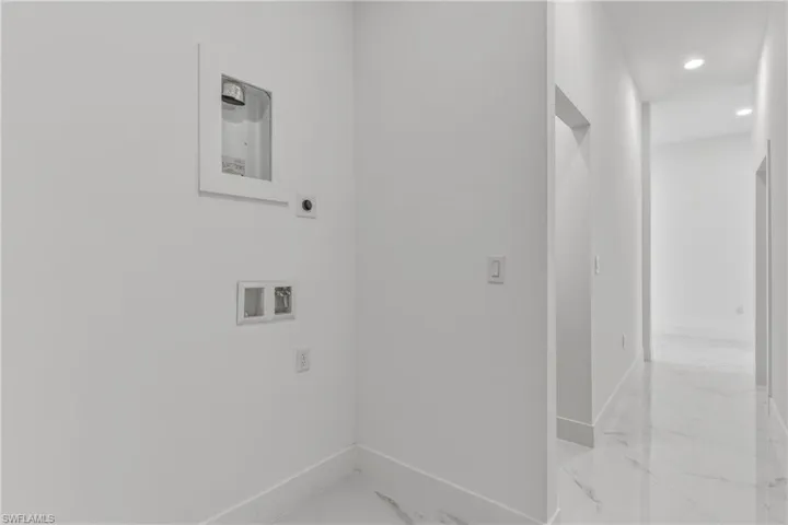 4002 9th St Sw, Lehigh Acres, Florida 33976