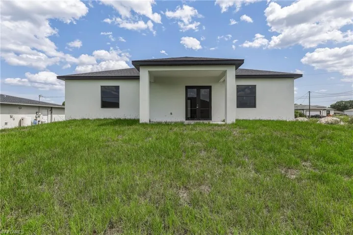 4002 9th St Sw, Lehigh Acres, Florida 33976