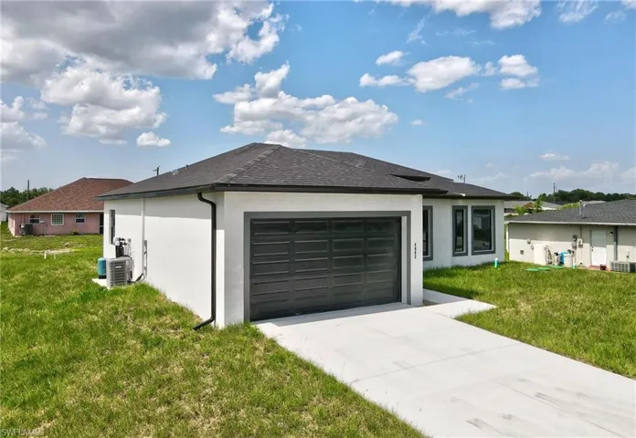 4002 9th St Sw, Lehigh Acres, Florida 33976
