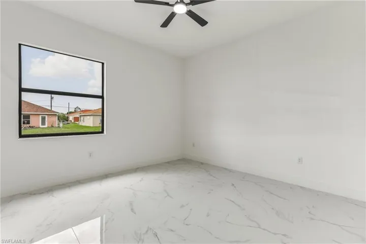 4002 9th St Sw, Lehigh Acres, Florida 33976