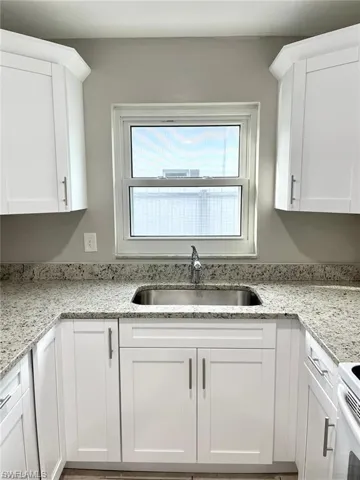 2505 Se 16th Pl 2, Cape Coral, Florida 33904
