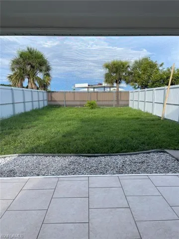2505 Se 16th Pl 2, Cape Coral, Florida 33904