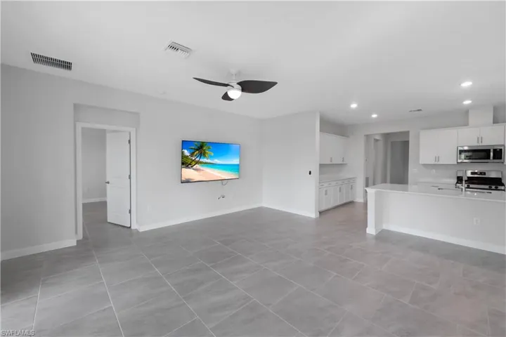 18315 Ridgeline Dr, Estero, Florida 33928