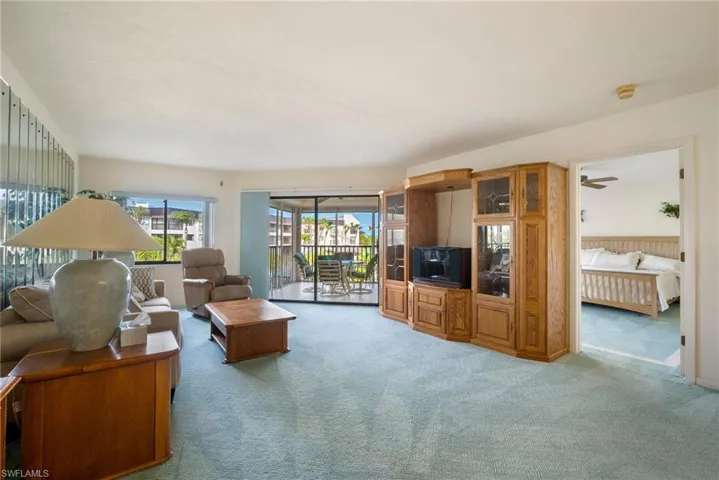 6979 Winkler Rd # 325, Fort Myers, Florida 33919