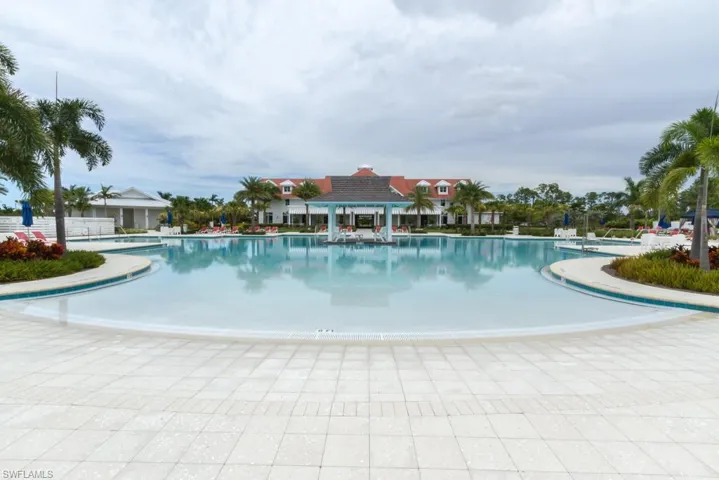 5065 Tortola Ct, Naples, Florida 34113