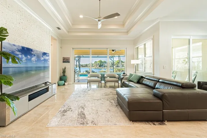5065 Tortola Ct, Naples, Florida 34113