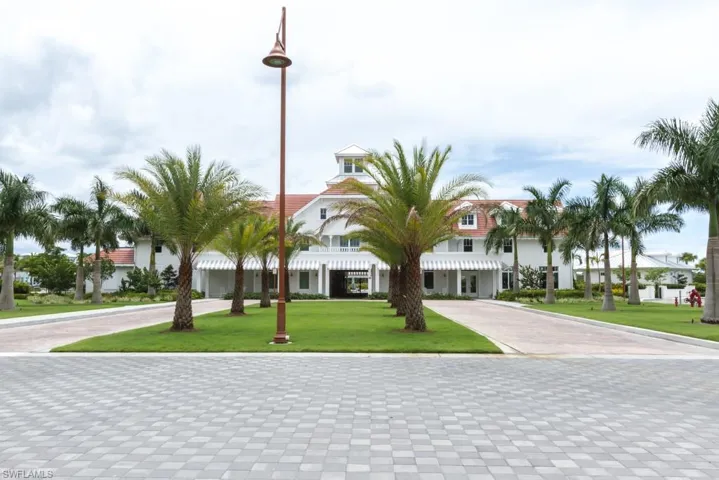 5065 Tortola Ct, Naples, Florida 34113