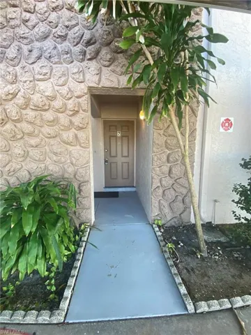 First floor, private entry