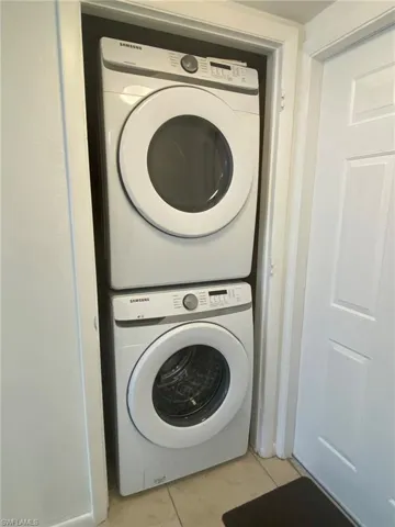 Full size stack Washer and Dryer