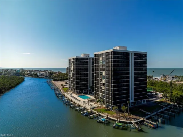 26225  Hickory  BLVD, Bonita Springs, FL 34134