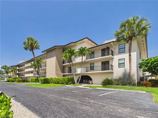 1051 Swallow Ave 208, Marco Island, Florida 34145