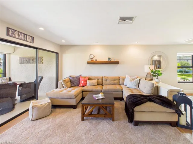 1051 Swallow Ave 208, Marco Island, Florida 34145